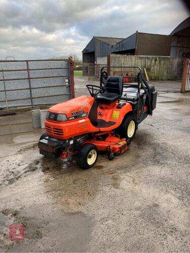 KUBOTA DIESEL PRO RIDE ON LAWN MOWER