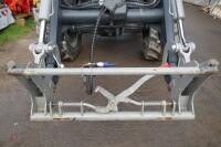 2011 MCCORMICK C100 MAX 4WD TRACTOR - 11