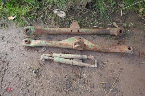 2 X LINK ARMS & 2 X STABILISER ARMS
