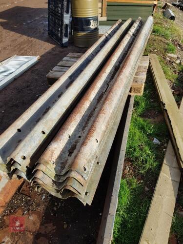 15 X CRASH BARRIERS