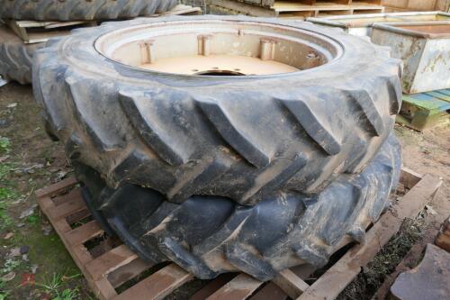 2 X GOOD YEAR FRONT ROW CROP WHEELS/TYRE
