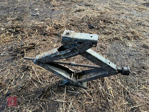CAR JACK
