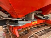 KUHN AXIS FERTILISER SPINNER 30.1 - 5