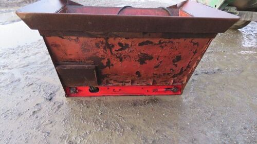 AG SAND DISPENSER 150 (LATE ENTRY)