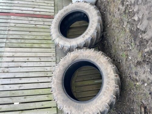2 TRELLEBORG TM800 650/65 R38 REAR TYRES