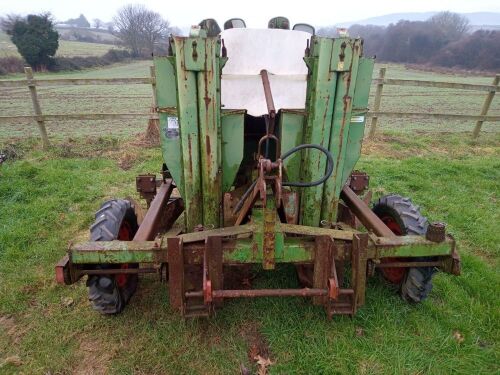 POTATO PLANTER