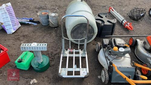 SMALL METAL TROLLEY