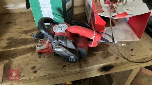 BLACK & DECKER BELT SANDER GWO