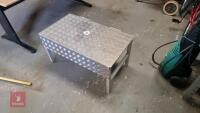 SMALL CHEQURE PLATE BENCH - 3