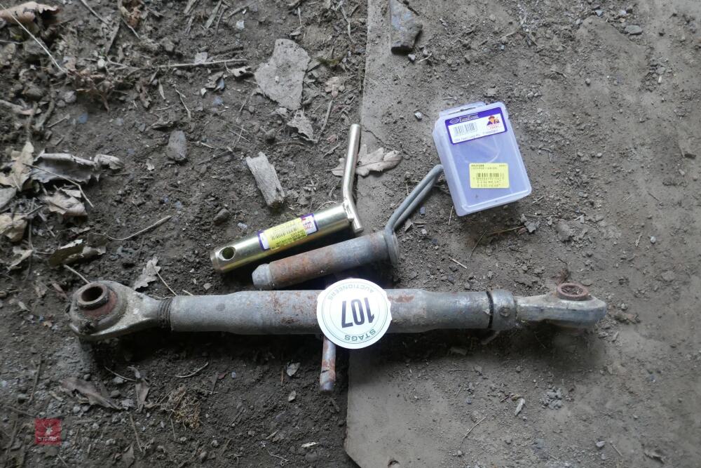 TOPLINK, 2 TRACTOR PINS AND LYNCH PIN