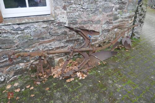 VINTAGE HORSE DRAWN PLOUGH