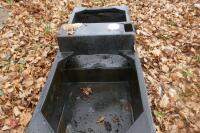 PLASTIC DOUBLE WATER TROUGH - 3