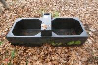 PLASTIC DOUBLE WATER TROUGH - 5