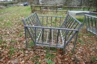 GALVANISED 5' X 5' ROUND BALE FEEDER - 8