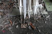 11 WHITE PLASTIC ELECTRIC FENCE STAKES - 2