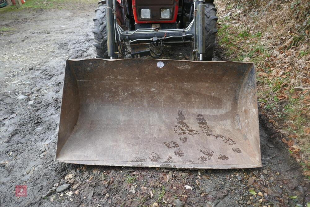1.8 METRE FRONT BUCKET