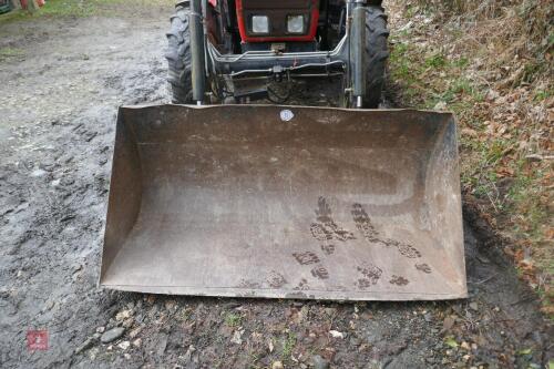 1.8 METRE FRONT BUCKET
