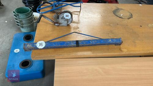 STOCK FENCE WIRE STRAINERS