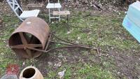 GARDEN ROLLER