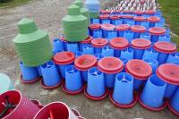 20 BLUE MANOLA FEEDERS - 14