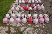 16 WM2E PLASTIC DRINKER - 9