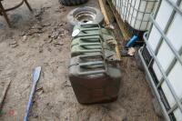 3 GREEN 20 LITRE JERRY CANS - 2