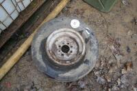 1 4 STUD 20.5 X 8-10 WHEEL & TYRE