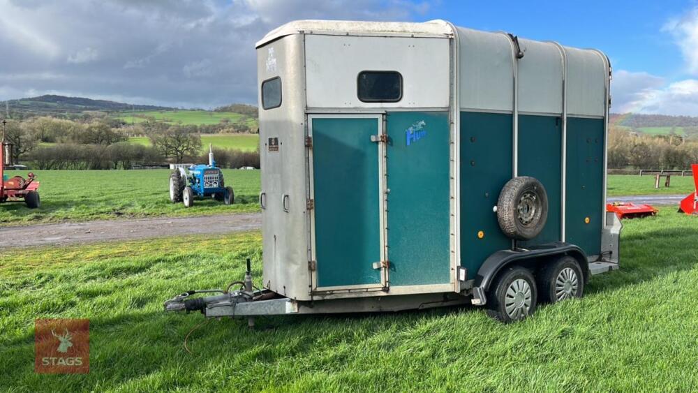 IFOR WILLIAMS HB510R HORSE BOX