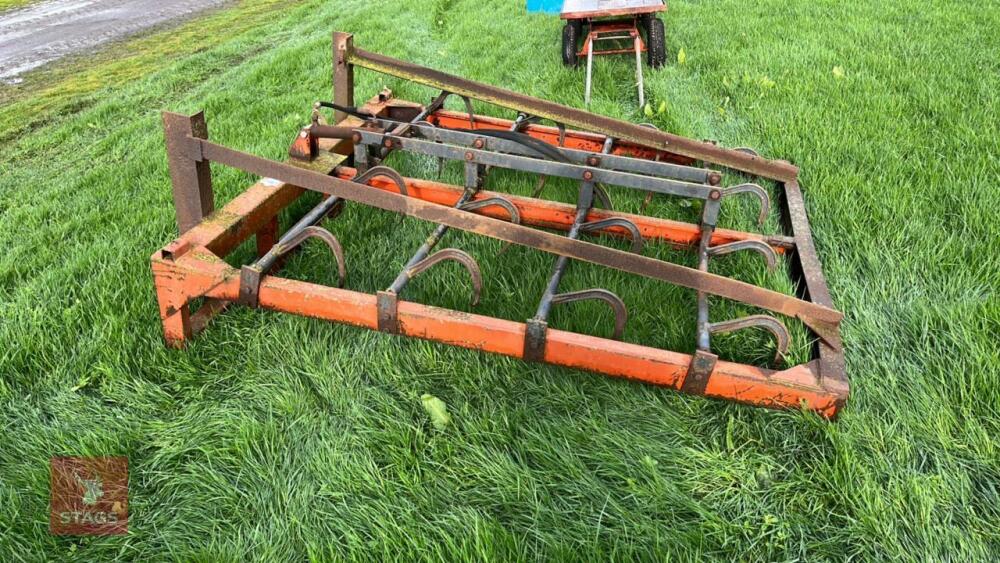 FLAT EIGHT BALE GRAB