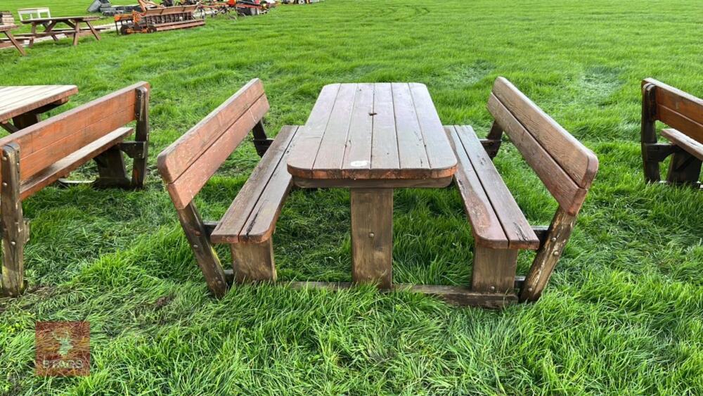 6' WOODEN PINIC BENCH