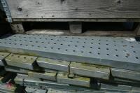 LARGE QTY OF QUICK-LOCK SCAFFOLDING - 13