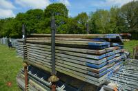 LARGE QTY OF QUICK-LOCK SCAFFOLDING - 33