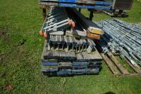LARGE QTY OF QUICK-LOCK SCAFFOLDING - 34