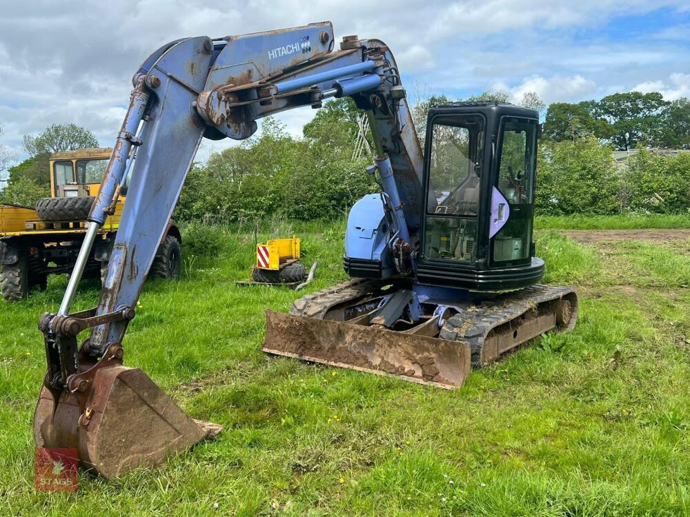 HITACHI EX75UR-3 7.5T EXCAVATOR/DIGGER