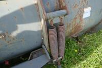 INGERSOLL-ROND 7' SNOW PLOUGH ATTACHMENT - 8