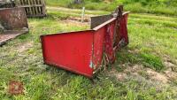 5' TIPPING LINK BOX - 6