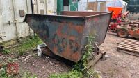 TIPPING SKIP - 4