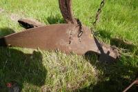 MASSEY FERGUSON 3F CONV PLOUGH - 8