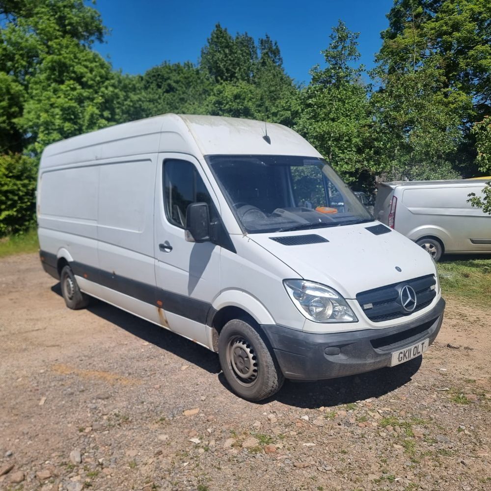 2011 MERCEDES 2.2L DIESEL SPRINTER VAN