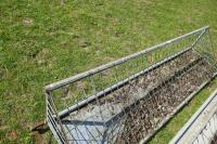 2 9' GALVANISED HOOK ON HAY FEEDERS - 6