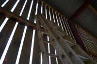 TRIPLE ALUMINIUM EXTENDING LADDER - 4
