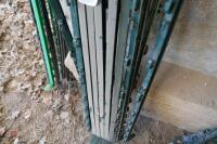 10 PLASTIC ELECTRIC SENCE STAKES - 3