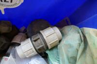 QTY OF 25MM & 32MM PLASTIC WATER FITTING - 5