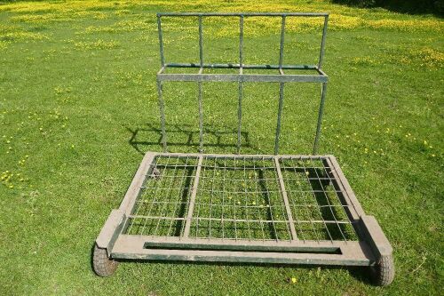 HOMEMADE MOBILE BALE CARRIER