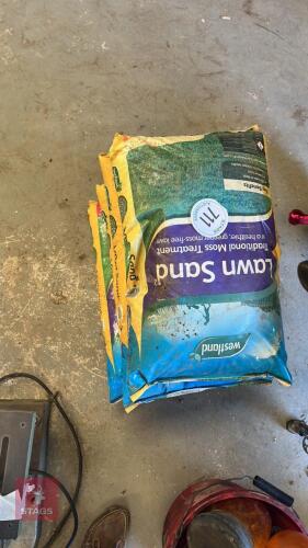 5 X BAGS OF LAWN SAND