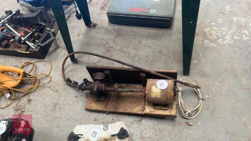 OLD LISTER SHEARING ENGINE