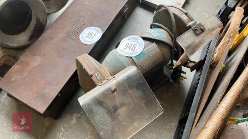 WOLF BENCH GRINDER