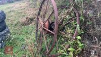 2 LARGE CAST ORNATE WHEELS - 3