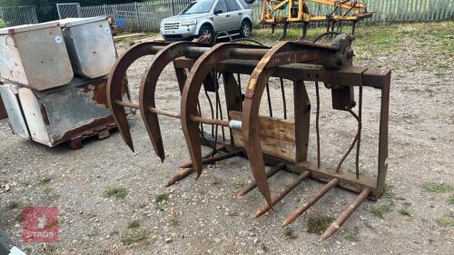 7' DUNG GRAB- MANTIOU BRACKETS