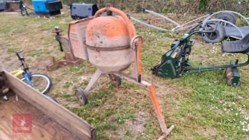 ALTO 110V CEMENT MIXER
